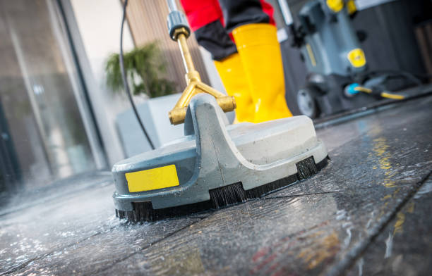 Best Concrete Pressure Washing  in New Berlin, WI